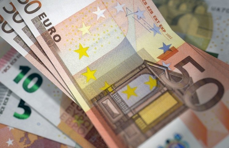 Курс валют на 11 червня 2026 року: скільки коштує долар, євро та злотий?