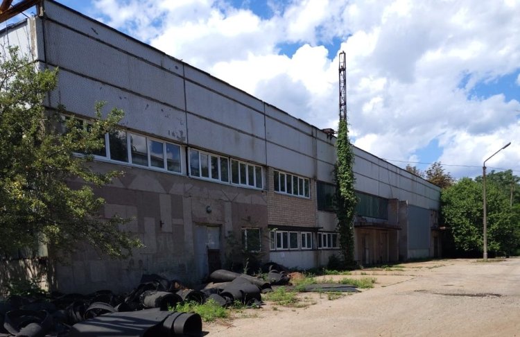 На Дніпропетровщині продають великий складський комплекс на 15 тис. кв. м: скільки коштує об'єкт