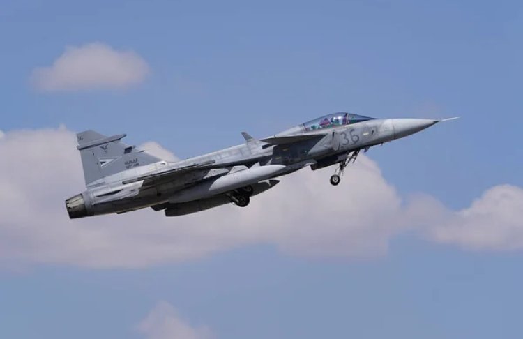 Уряд Швеції погодив закупівлю 20 літаків Gripen для України та передасть ще 16