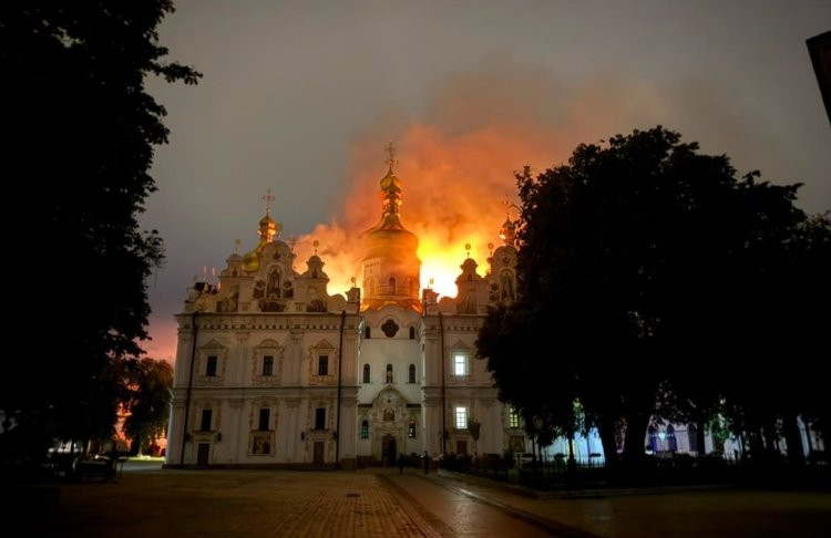 ПриватБанк виділив 2 млн грн на відновлення Києво-Печерської лаври