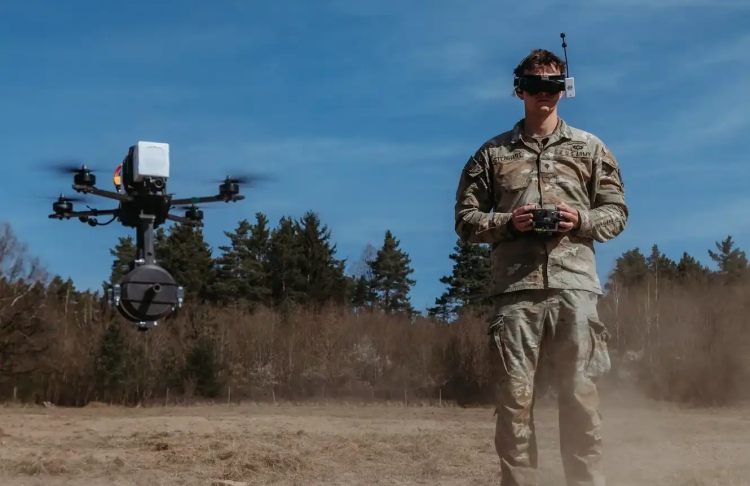 США отримали перші 2 тис. українських FPV-дронів F10 від F-Drones