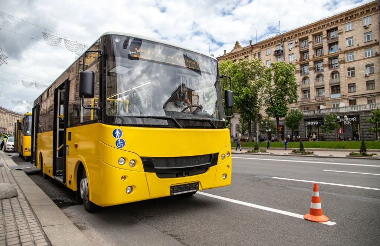 У Києві тариф на проїзд можуть підвищити до 30 грн і запровадити знижки