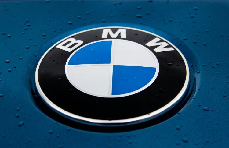 Світові продажі BMW впали: компанія втратила 30% клієнтів у Китаї