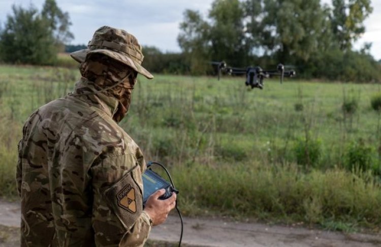 Український аналог Mavic отримав дальність до 30 км: Vyriy Industries показала дрон Slavic