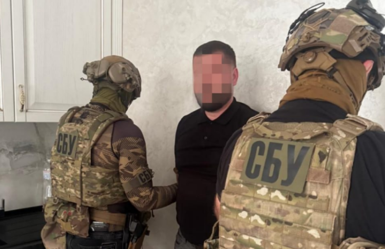$35 тисяч за погодження будівництва ВЕС: на хабарі затримали мера портового міста на Одещини