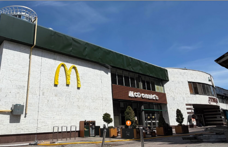 McDonald’s на Лук’янівці офіційно відновив роботу після пошкоджень