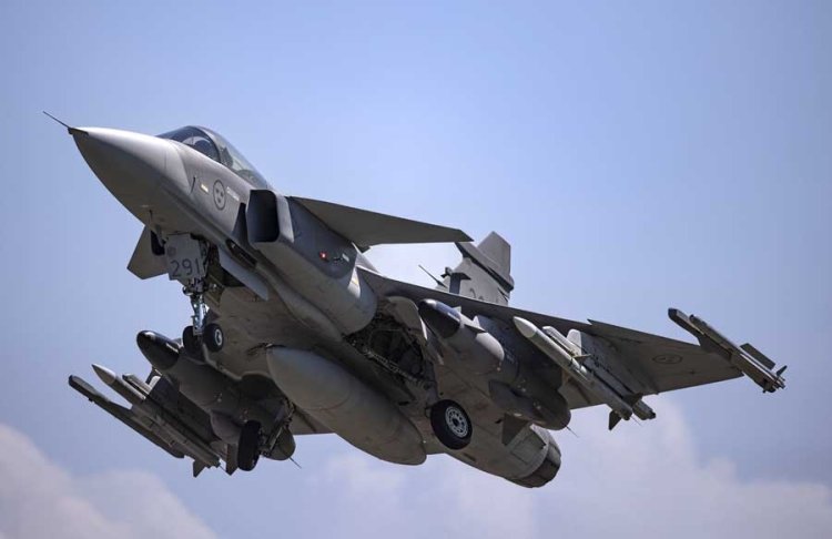 Винищувачі Gripen і ракети Meteor для України: коли очікувати перші поставки