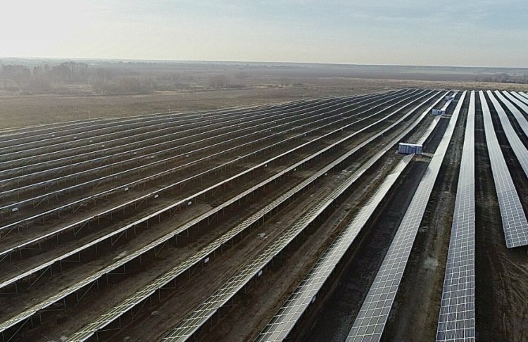 Норвезька та українська компанії успішно запустили сонячну електростанцію
