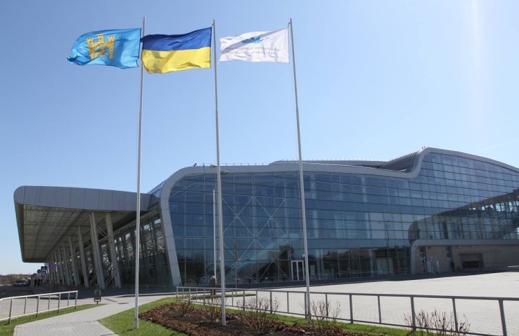 Міноборони підтримало збереження земель біля аеропорту 