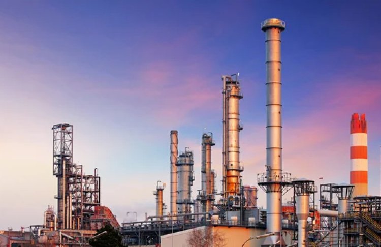 Росія витрачає мільярди на субсидії НПЗ, що знизило нафтогазові доходи