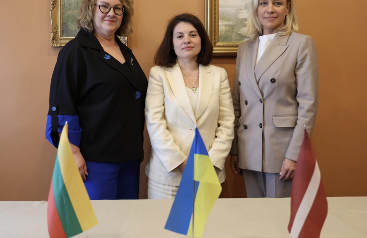 Українська податкова посилює співпрацю з Литвою та Латвією