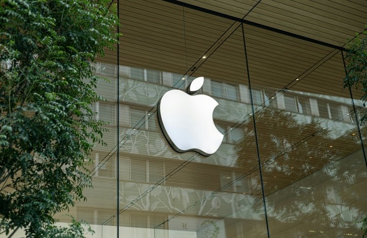 Apple розширює інструменти захисту дітей на тлі заборон соцмереж у світі