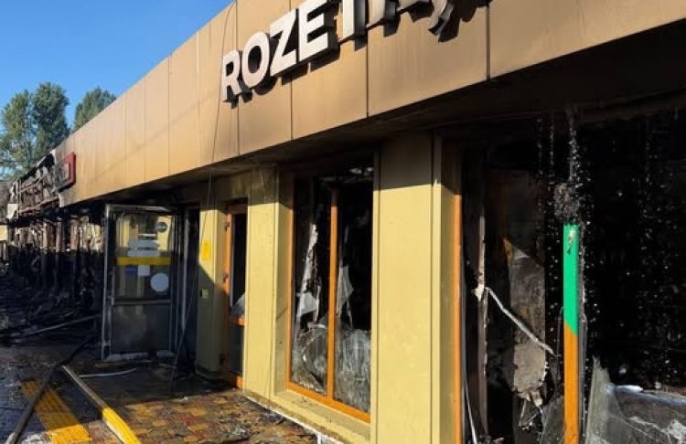Внаслідок російської атаки знищено відділення Rozetka в Києві