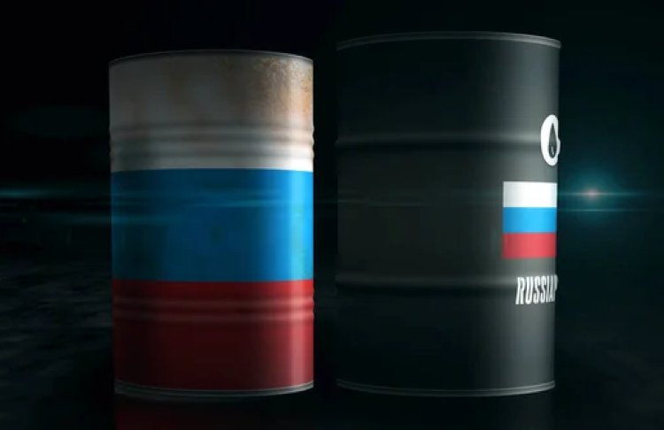 Росія збільшила експорт нафти до рекорду, але її доходи стрімко падають