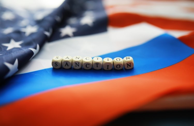 Син олігарха і працівники банків: США зняли санкції із сімох росіян і двох суден