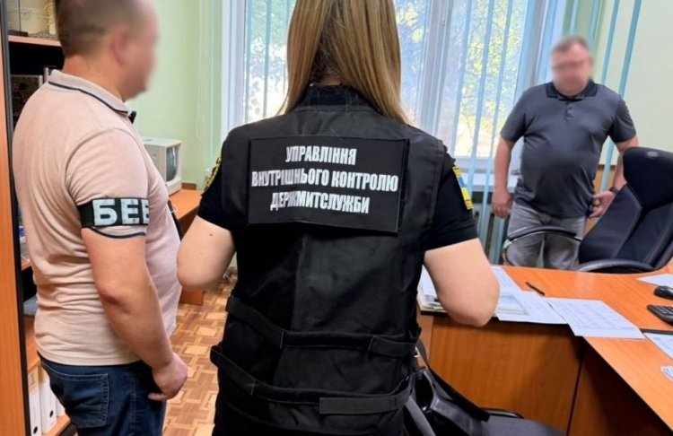 Мільйонні збитки на імпорті спецтехніки: посадовцям митниці оголосили підозру