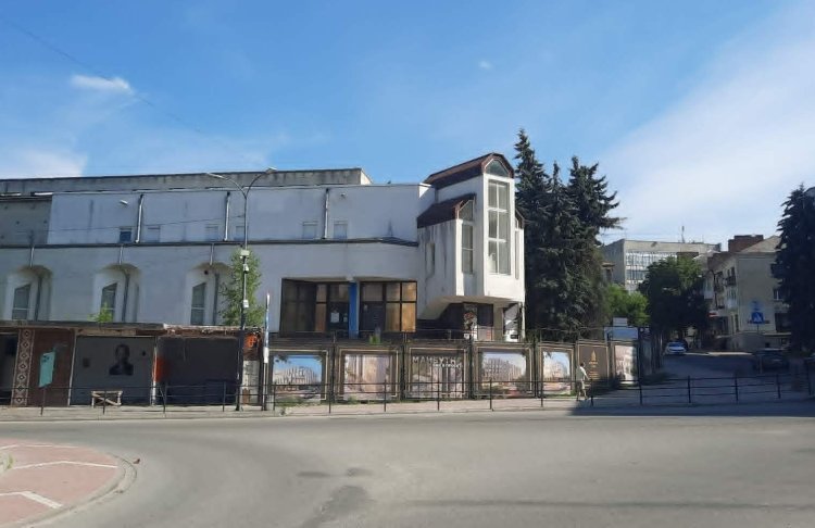 Тернопіль змінюється: на місці старого ТРЦ збудують сучасний комплекс