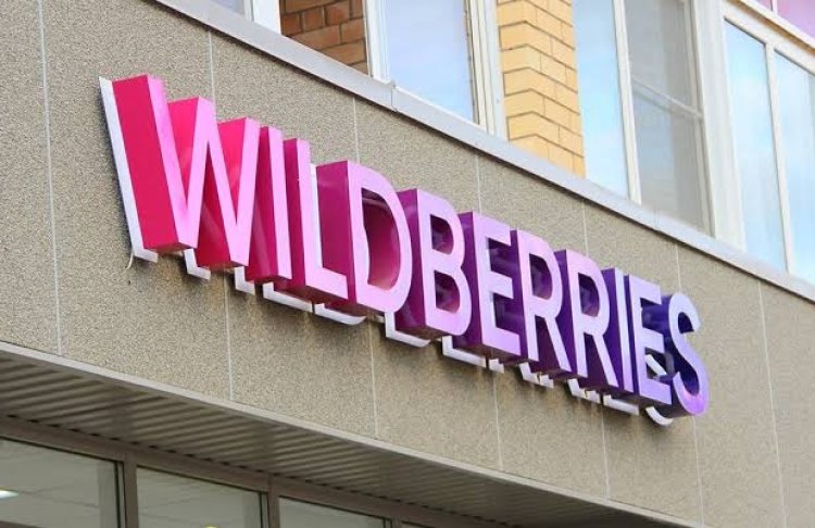 У Підмосков'ї палає склад Wildberries після атаки сотень безпілотників