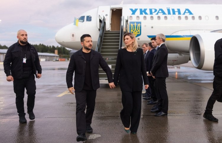 Атака дронів на літак Зеленського під час вильоту з Молдови: що кажуть в Офісі президента
