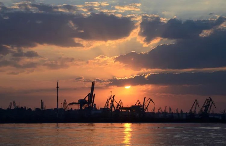 ЄС пропонує припинити атаки в Чорному морі, щоб відновити експорт зерна з України