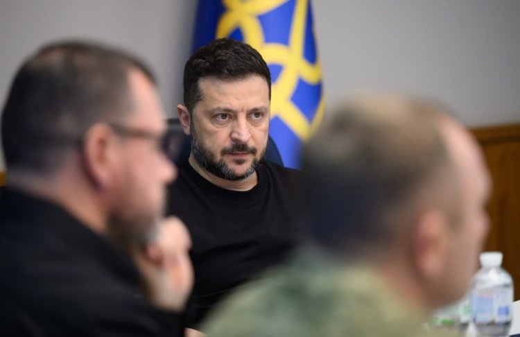 В Україні посилять захист інфраструктури дата-центрів та об’єктів зв’язку – Зеленський