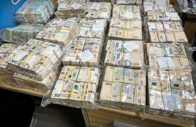 630 мільйонів готівкою: БЕБ викрило гігантську мережу нелегальних обмінників