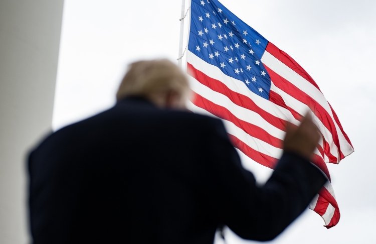 У Трампа погрожують заблокувати постачання зброї Україні