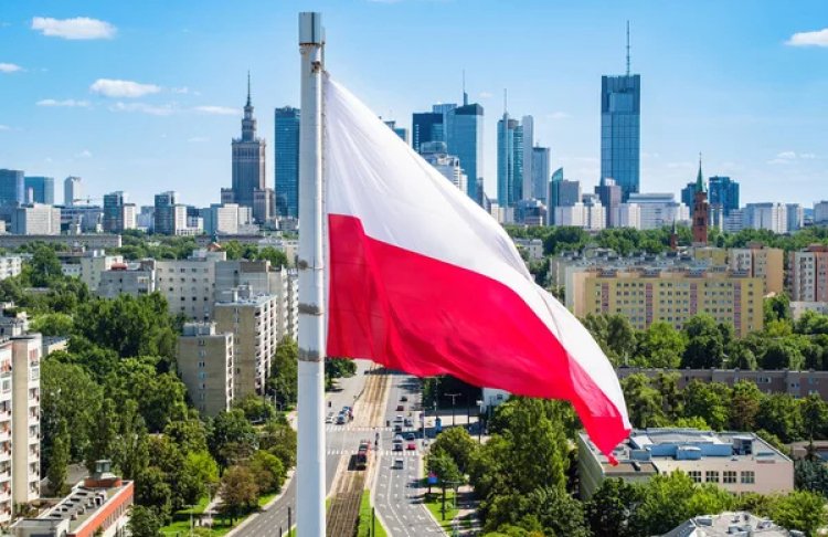 Польща планує утричі збільшити суму, яку повинні мати іноземці при в’їзді: скільки грошей доведеться мати із собою