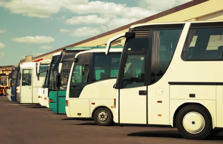 Ринок автобусів у квітні обвалилися більш ніж на 50%