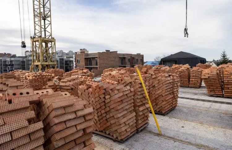 Світовий лідер будматеріалів CRH купує 51% українського виробника газобетону:що вирішив АМКУ