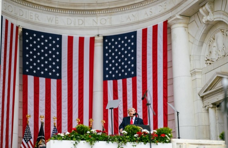 Трамп готує нові мита проти 60 країн
