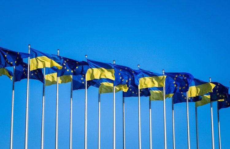 Кредит від ЄС на 90 млрд євро: які вимоги має виконати Україна